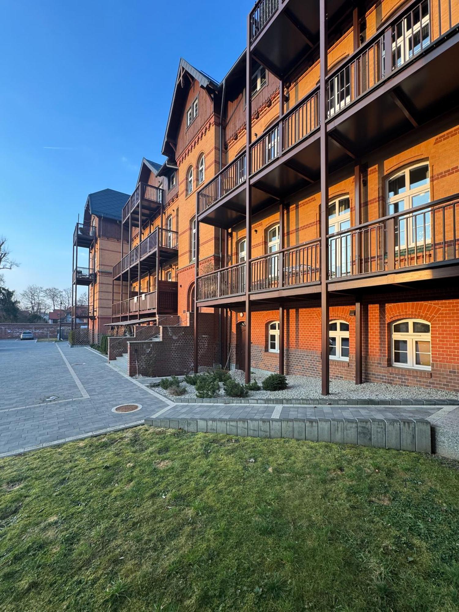 Apartamenty Lemon Pepper Jelenia Góra Екстериор снимка